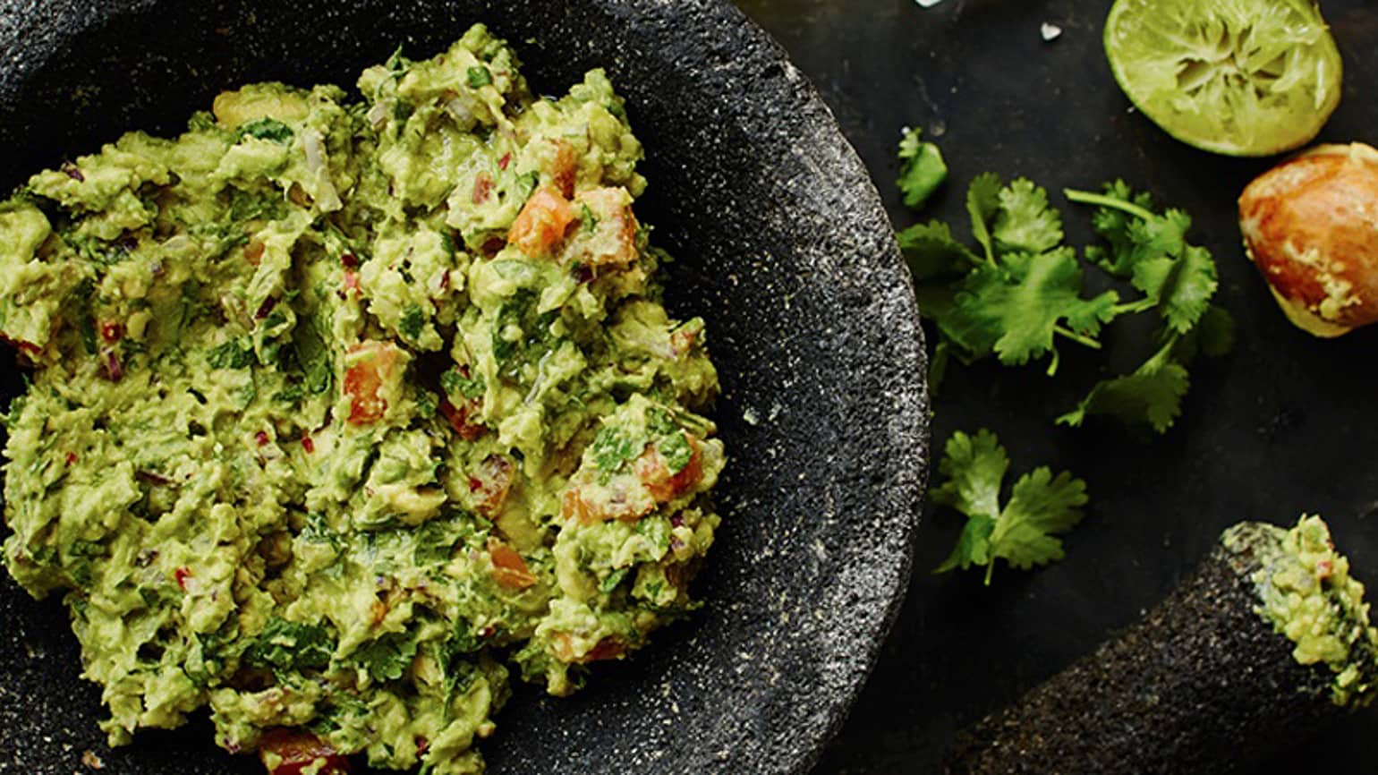 Traditional Smashed Guacamole